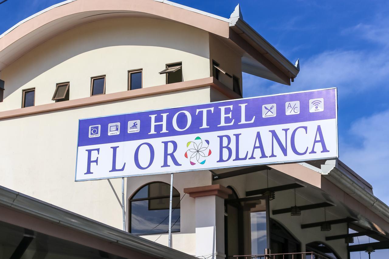 Hotel Flor Blanca Nationalpark Nationalpark Manuel Antonio Exterior foto
